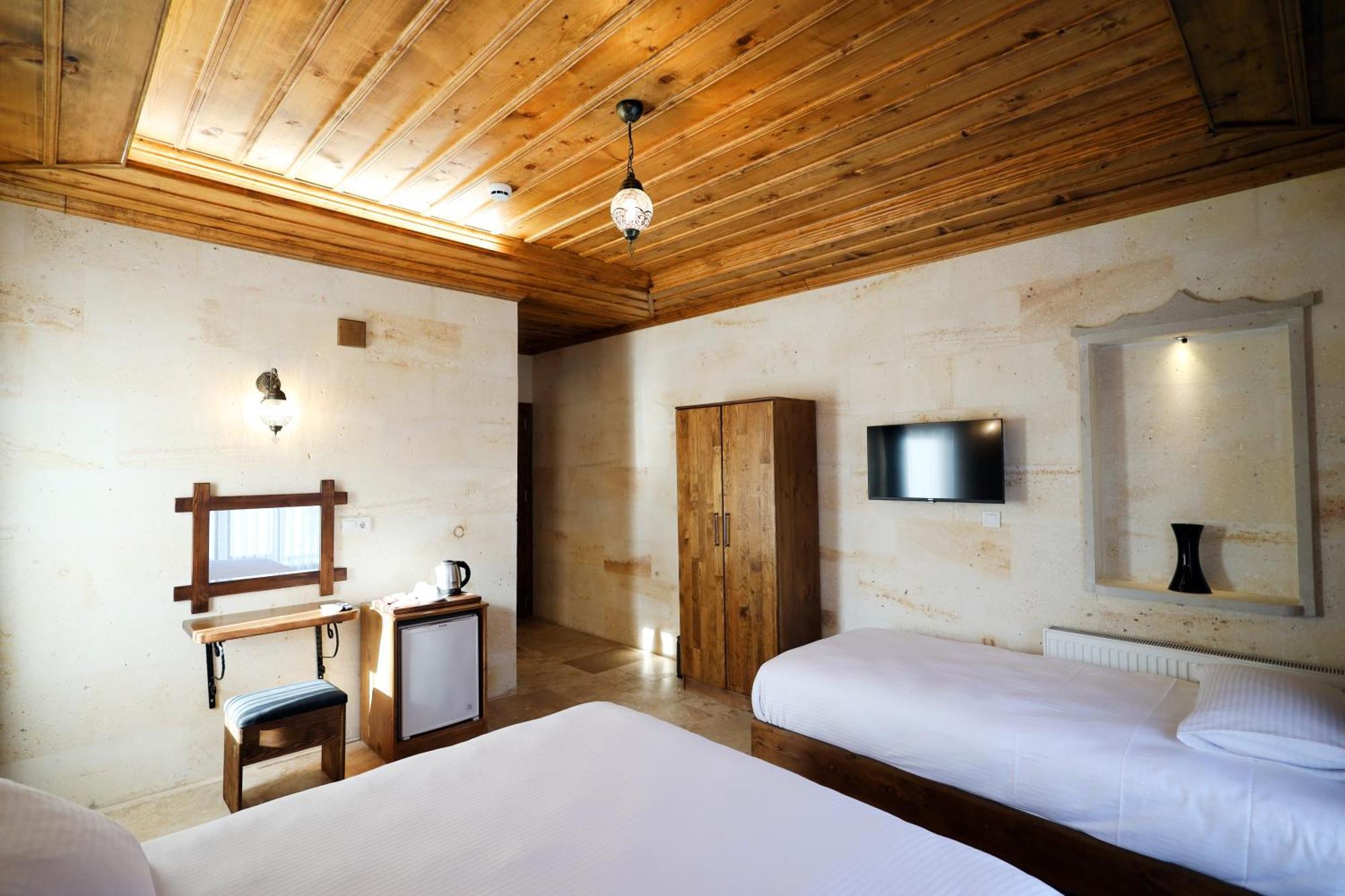 Rocca Stone House Hotel Goreme Exterior photo